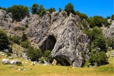 Bu mağaraya Eskişehir'den giren Bolu'dan çıkıyor Bu mağaraya Eskişehir'den giren Bolu'dan çıkıyor