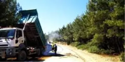 Büyükşehir asfalt ekipleri bayramda da durmadı Büyükşehir asfalt ekipleri bayramda da durmadı