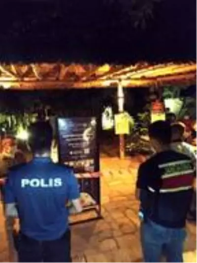 Çeşme'de tatil yapan Ukraynalı mankenin 'darp' iddiasına polisten soruşturma (3) Çeşme'de tatil yapan Ukraynalı mankenin 'darp' iddiasına polisten soruşturma (3)