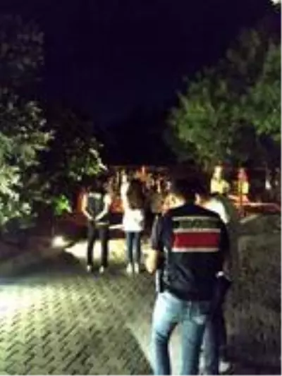 Çeşme'de tatil yapan Ukraynalı mankenin 'darp' iddiasına polisten soruşturma (3) Çeşme'de tatil yapan Ukraynalı mankenin 'darp' iddiasına polisten soruşturma (3)
