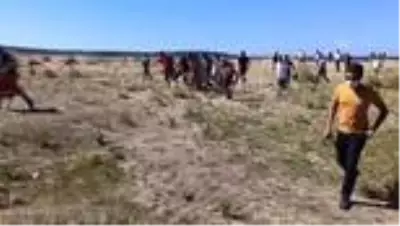 Denizde boğulma tehlikesi geçiren 5 kişi hastaneye kaldırıldı Denizde boğulma tehlikesi geçiren 5 kişi hastaneye kaldırıldı