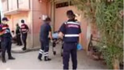Eşini av tüfeğiyle yaralayan kişi intihar etti Eşini av tüfeğiyle yaralayan kişi intihar etti