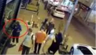 Hastalık veya kötü alışkanlık! 3 kuruşluk fesleğeni çaldı Hastalık veya kötü alışkanlık! 3 kuruşluk fesleğeni çaldı