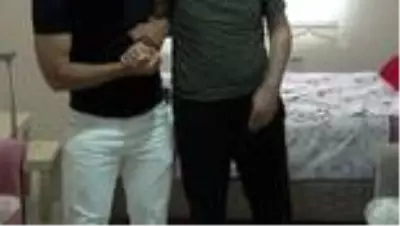 Kafatasının yarısını, gözlerini kaybetse de vatan ve bayrak aşkını hiç kaybetmedi Kafatasının yarısını, gözlerini kaybetse de vatan ve bayrak aşkını hiç kaybetmedi