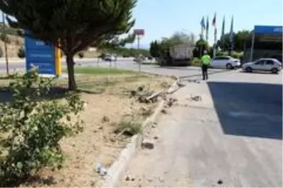 Son dakika haberi! Kendi kullandığı kamyonun altında kalan genç hayatını kaybetti Son dakika haberi! Kendi kullandığı kamyonun altında kalan genç hayatını kaybetti