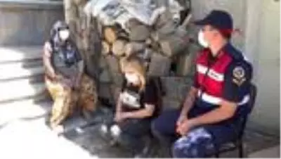 KENDİSİNİ KURTARAN JANDARMA ASTSUBAYA TEŞEKKÜR ETTİ KENDİSİNİ KURTARAN JANDARMA ASTSUBAYA TEŞEKKÜR ETTİ