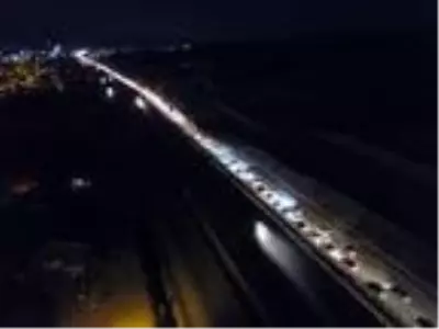 Son dakika... Kırıkkale'deki 'Kilit Kavşak' kilitlendi, kilometrelerce araç kuyruğu oluştu (2) Son dakika... Kırıkkale'deki 'Kilit Kavşak' kilitlendi, kilometrelerce araç kuyruğu oluştu (2)