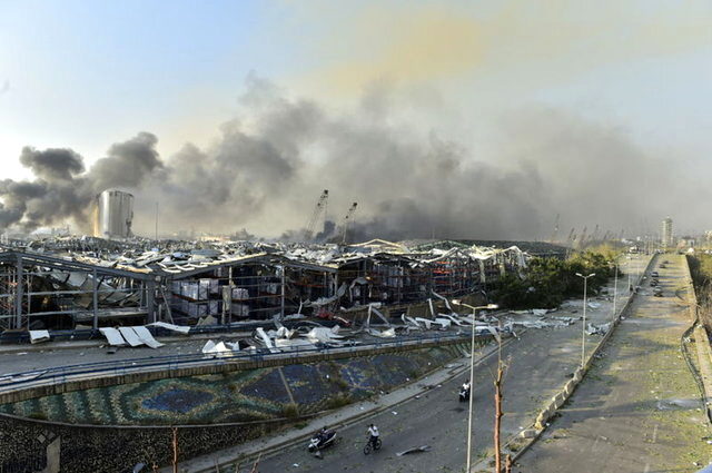 Lübnan'daki büyük patlamanın ardından Beyrut tanınmaz hale geldi