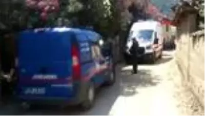 MANİSA Pompalı tüfekle eşini yaralayıp, intihar etti MANİSA Pompalı tüfekle eşini yaralayıp, intihar etti