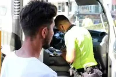 Motorlu kuryenin navigasyondan adrese bakması pahalıya patladı Motorlu kuryenin navigasyondan adrese bakması pahalıya patladı