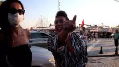 Murat Övüç eylemci kadınlar tarafından kovuldu Murat Övüç eylemci kadınlar tarafından kovuldu
