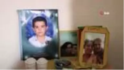 Rezidansın 6'ncı katından düşerek hayatı 4 duvar arasına sıkışan Zümrüt yardım bekliyor Rezidansın 6'ncı katından düşerek hayatı 4 duvar arasına sıkışan Zümrüt yardım bekliyor