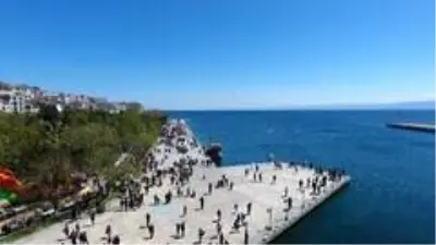 Sinop bayramda doldu taştı Sinop bayramda doldu taştı