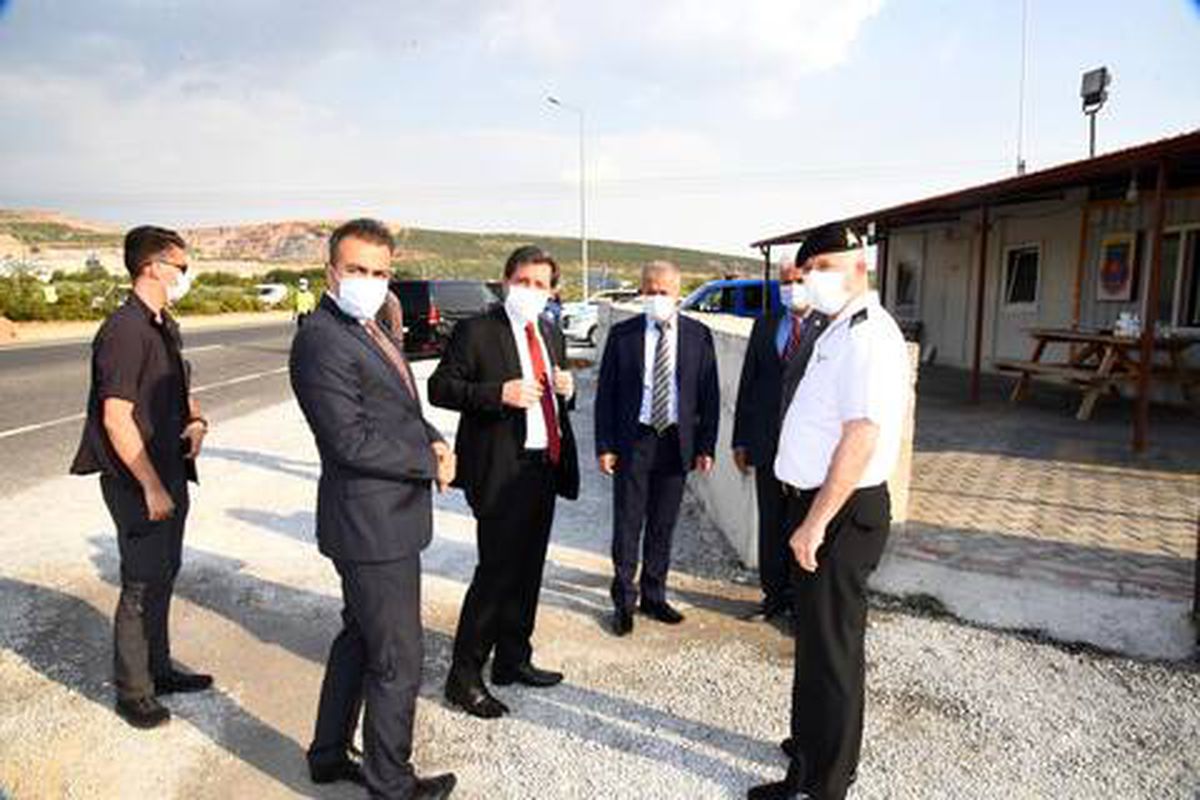 Vali Orhan Tavlı, trafik tedbirlerini yerinde inceledi