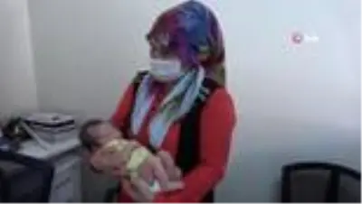 Hastanenin 'erkek' dediği bebek evde kız çıktı Hastanenin 'erkek' dediği bebek evde kız çıktı