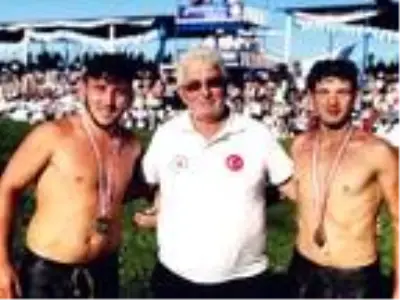 ?Yılmaz ailesinde güreş, geleneksel spor dalı oldu ?Yılmaz ailesinde güreş, geleneksel spor dalı oldu