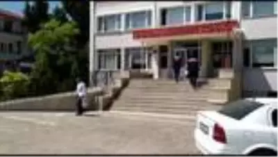 3 yıldır aranan bayan uyuşturucu taciri akraba evinde yakaladı 3 yıldır aranan bayan uyuşturucu taciri akraba evinde yakaladı