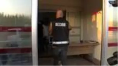 Adana merkezli 14 ilde FETÖ operasyonu: 27 gözaltı kararı Adana merkezli 14 ilde FETÖ operasyonu: 27 gözaltı kararı