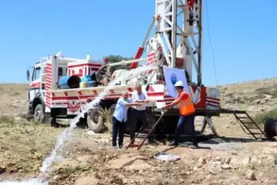 Ağapınar Mahallesi'nde su sevinci Ağapınar Mahallesi'nde su sevinci