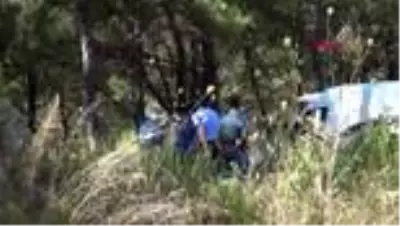 ANTALYA 8 yaşındaki kardeşini bıçakla öldürdüğünü söyleyip, polise teslim oldu ANTALYA 8 yaşındaki kardeşini bıçakla öldürdüğünü söyleyip, polise teslim oldu
