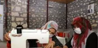 Arslanköy: Son dakika haberleri! Arslanköylü kadınlar, tarihi halkevinde meslek öğreniyor Arslanköy: Son dakika haberleri! Arslanköylü kadınlar, tarihi halkevinde meslek öğreniyor