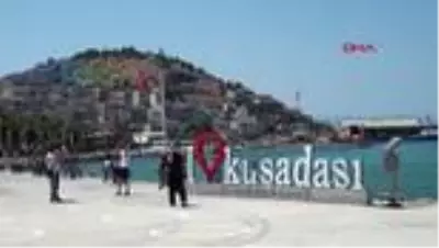 AYDIN Kuşadası'ndaki turizmcilerde Almanya sevinci AYDIN Kuşadası'ndaki turizmcilerde Almanya sevinci