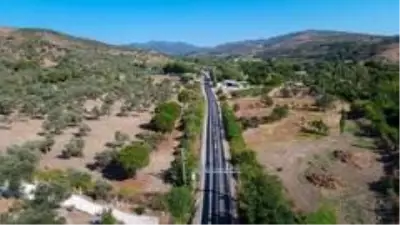 Bergama'nın tarihi eserleri tır ve kamyon tehdidinden kurtuluyor Bergama'nın tarihi eserleri tır ve kamyon tehdidinden kurtuluyor