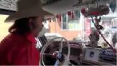 ÇORUMLU 'KOVBOY HOCA'DAN SALGINA KARŞI MİNİBÜS EVDE İZOLASYON ÇORUMLU 'KOVBOY HOCA'DAN SALGINA KARŞI MİNİBÜS EVDE İZOLASYON