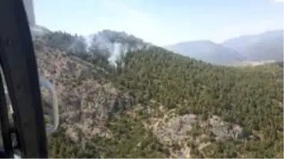 Denizli'deki orman yangını kontrol altına alındı Denizli'deki orman yangını kontrol altına alındı
