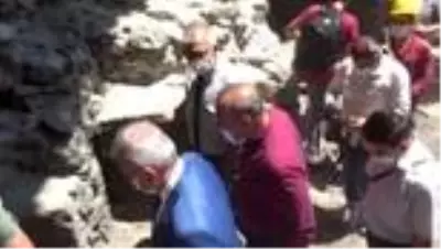 Diyarbakır Surları temizleniyor Diyarbakır Surları temizleniyor