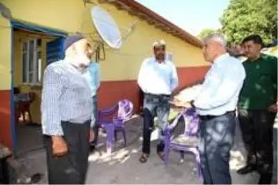Güder, depremzedeleri yalnız bırakmadı Güder, depremzedeleri yalnız bırakmadı