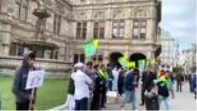 Hindistan'ın Cammu Keşmir'deki uygulamaları Avusturya'da protesto edildi Hindistan'ın Cammu Keşmir'deki uygulamaları Avusturya'da protesto edildi