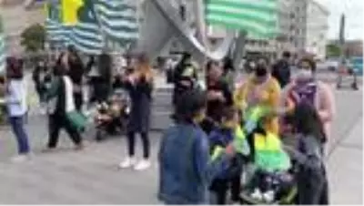 Hindistan'ın Cammu Keşmir'deki uygulamaları Avusturya'da protesto edildi Hindistan'ın Cammu Keşmir'deki uygulamaları Avusturya'da protesto edildi