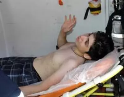 Kahraman kebapçı, iki çocuğu boğulmaktan kurtardı Kahraman kebapçı, iki çocuğu boğulmaktan kurtardı