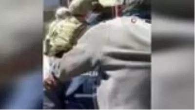 Kalp krizi geçiren çoban, askeri helikopterle hastaneye yetiştirildi Kalp krizi geçiren çoban, askeri helikopterle hastaneye yetiştirildi