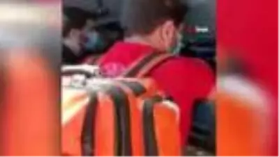 Kalp krizi geçiren çoban, askeri helikopterle hastaneye yetiştirildi Kalp krizi geçiren çoban, askeri helikopterle hastaneye yetiştirildi