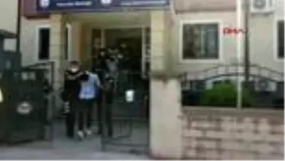 Kavgada Afganistan uyruklu genci öldüren 3 kişi tutuklandı Kavgada Afganistan uyruklu genci öldüren 3 kişi tutuklandı
