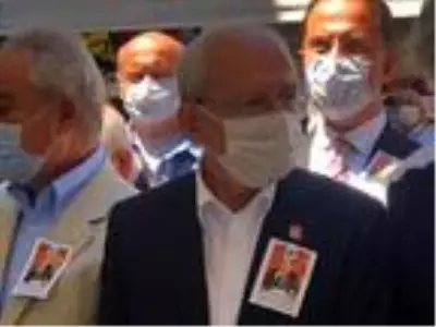 Kılıçdaroğlu, iş insanı, siyasetçi Murtaza Çelikel'in cenazesine katıldı