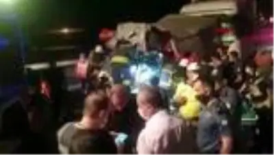 Son dakika güncel: Kocaeli'de zincirleme kaza 1 ölü, 2 yaralı Son dakika güncel: Kocaeli'de zincirleme kaza 1 ölü, 2 yaralı