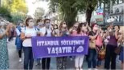 Son dakika haber! KOCAELİ İzmit'te kadınlar İstanbul Sözleşmesi'nin uygulanmasını istedi Son dakika haber! KOCAELİ İzmit'te kadınlar İstanbul Sözleşmesi'nin uygulanmasını istedi