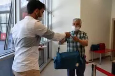 Kocasinan Belediyesi'nden evlat sevinci yaşayan ailelere destek Kocasinan Belediyesi'nden evlat sevinci yaşayan ailelere destek