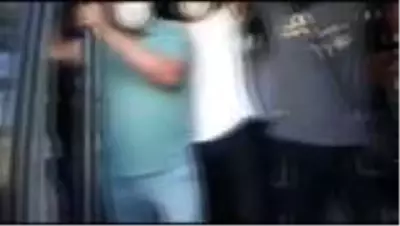 Koronavirüs tedbirlerine uymayan 2 minibüs şoförüne ceza kesildi Koronavirüs tedbirlerine uymayan 2 minibüs şoförüne ceza kesildi