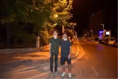 Malatya'da artçı sarsıntılar sürüyor, halk tedirgin Malatya'da artçı sarsıntılar sürüyor, halk tedirgin