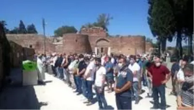 Bursa'da ünlü iş adamı trafik kazasında hayatını kaybetti, sürücü serbest kaldı Bursa'da ünlü iş adamı trafik kazasında hayatını kaybetti, sürücü serbest kaldı