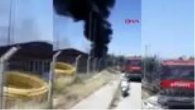 OSB'deki yangın, doğal gaz dağıtım istasyonuna sıçramadan söndürüldü OSB'deki yangın, doğal gaz dağıtım istasyonuna sıçramadan söndürüldü