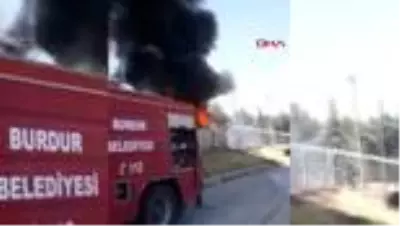 OSB'deki yangın, doğal gaz dağıtım istasyonuna sıçramadan söndürüldü OSB'deki yangın, doğal gaz dağıtım istasyonuna sıçramadan söndürüldü