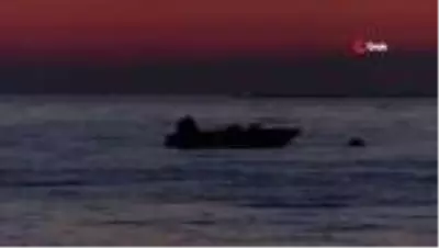 Plaja inen asansörde kimliği belirsiz ceset bulundu Plaja inen asansörde kimliği belirsiz ceset bulundu