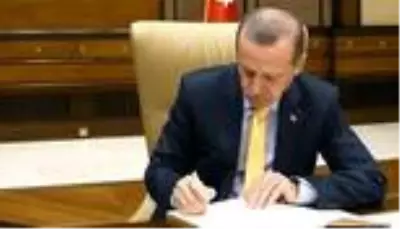 Resmi Gazete'de yayınlandı: 6 şehrin müftüsü değişti, yeni atamalar yapıldı Resmi Gazete'de yayınlandı: 6 şehrin müftüsü değişti, yeni atamalar yapıldı