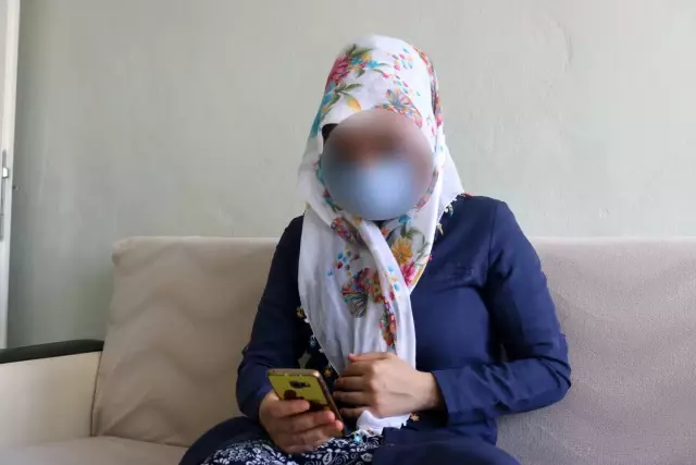 2 çocuk annesi telefonuna gelen linke tıklayınca 4 bin 500 lirasından oldu 2 çocuk annesi telefonuna gelen linke tıklayınca 4 bin 500 lirasından oldu