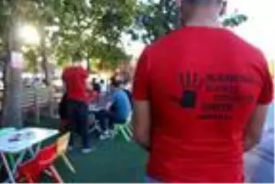 Tokat'ta çay bahçesinden 'kadına şiddete hayır' duyarlılığı Tokat'ta çay bahçesinden 'kadına şiddete hayır' duyarlılığı